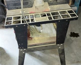 Craftsman Router Table w/Porter-Cable Router