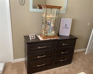 Lladro, Royal Doulton, Swarovski, Dresser