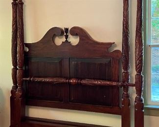 Antique Queen Mahogany Four Poster Bed with carved finials, embellishments, and Claw and Ball Feet, comes with wood side panels/frame, 60Wx88H