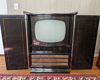 Interior view of the Stromberg-Carlson TV cabinet. 