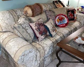 Traditional Sofa Excellent 