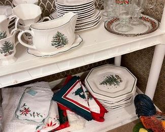 Christmas Linens