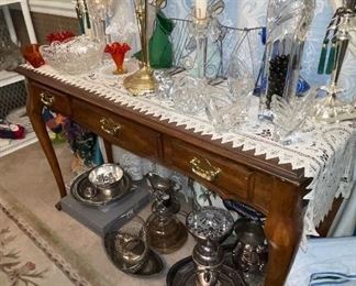 Traditional Sofa Table 3 Drawers, Silver-Plate Serving Pieces 