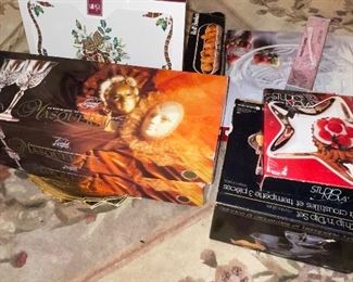 Masquerade Wine Stems, Studio Nova, Chip and Dip Bowl, Mikasa Placemats