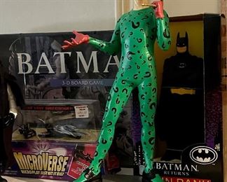 Riddler Warner Bros Statue, Batman Bank Mint in Box, Batman Board Games Unopened 