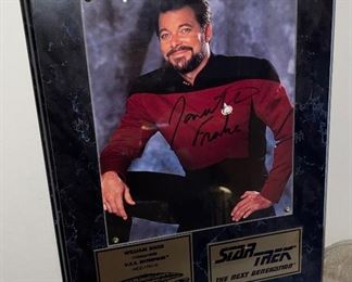 Autographed Photo Star Trek Next Generation 