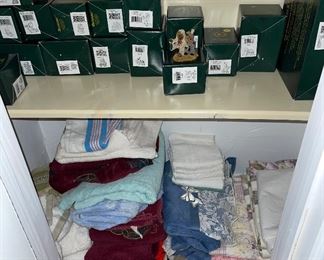 Boyds Bears Nativity and Others, Beach Towels