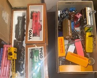 Tyco HO Trains in Boxes