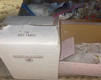 Ashton Drake Nativity Dolls Set Mint In Boxes