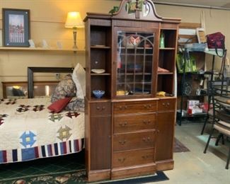 Small Hutch $175 C1776 38121