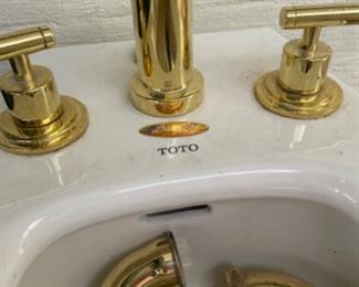 Augusta Toto Bidet C1859 $100