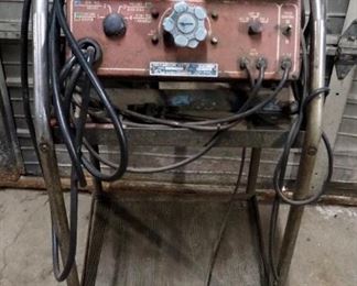 Sun Electric Corporation Volt-Ampere Tester, Model VAT-28, On Rolling Cart, Powers On