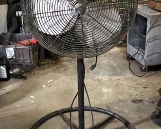 Heavy Duty 26" Shop Fan On Steel Stand