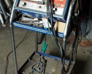 Sun Electric Volt Ampere Tester, Model VAT-40, On Rolling Stand