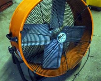 Maxx Air 26" Shop Fan
