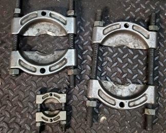 Bearing Pullers, Qty 3