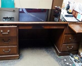 Kimball 5-Drawer Executive Desk With Slide Out Trays And Glass Top 30.5" x 66" x 30" Contents Not Included, Glass Top Is Cracked