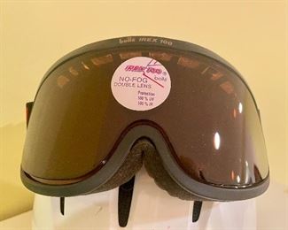 Item 173:  Bolle Irex 100 No Fog Ski Goggles: $15