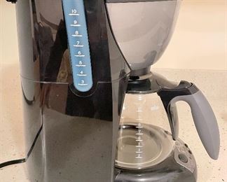 Item 210:  Braun Coffee Maker KF-580B:  $48