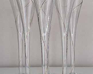 Item 222:  Set of 6 Champagne Glasses:  $22