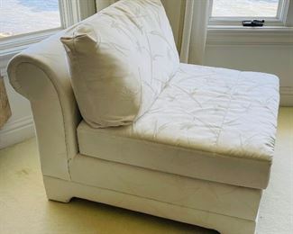 28_____ $125 
Armless lounger 
  chair  25x31x34 - 16"to the seat 