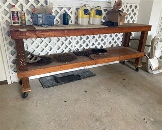 $125 Work bench 