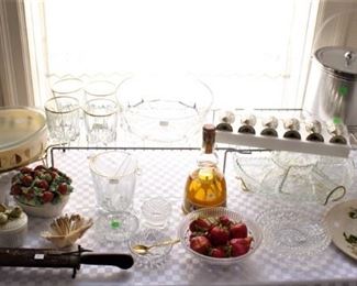 Glassware, china and collectibles.  Mid-Century Pyrex Golden Hearts Deluxe Cinderella Casserole dish.