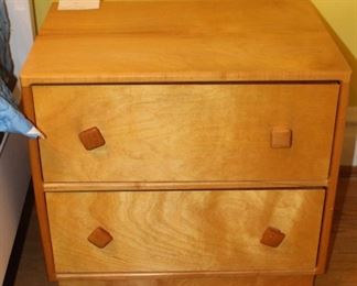 Maple night stand/end table matches chest of drawers.