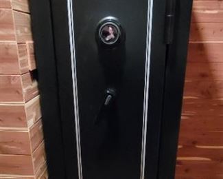 Field & Stream Gun Safe 