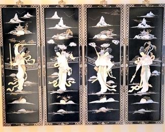 Wall Mount 4 Hinged Oriental Panels