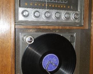 vintage console stereo/turntable
