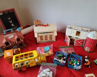 Vintage Fisher Price Toys & Little People