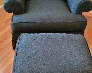 Hunter green upholstered armchair w/ottoman