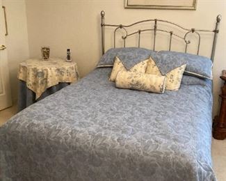 Spring Air Pillow Top Mattress- Queen                                           Queen headboard/frame