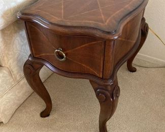 End table