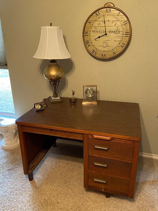 MCM Modern JOFCO Jasper Indiana Desk
