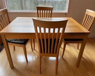 Dining Table set for 4