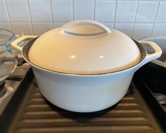 White Dutch Oven