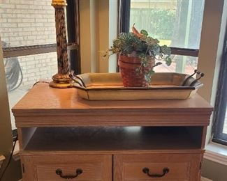 Multifunctional 2 door cabinet