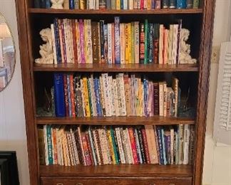 Vintage books
Book shelf