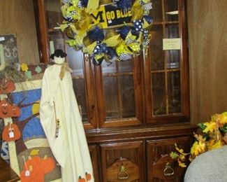 China cabinet is two piece for easy moving