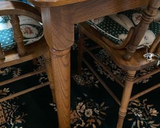 Oak Table with 6 chairs 