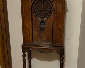 Antique Console Radio 