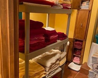 Linens and Bedding 