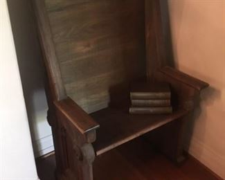 Single seat antique pew