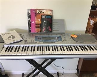 Casino  keyboard. WK 3000. With  Instruction book.