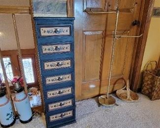 chest of drawe6rs, Mid Century Hollywood Regency 6 arm standing towel rack