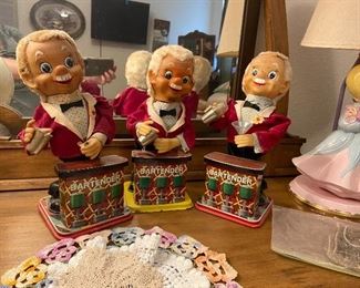 Charlie Weaver Bartender Toy