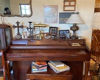 Wurlitzer Upright Piano