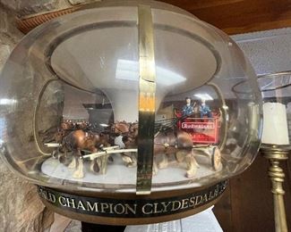Vintage Budweiser lamp.   